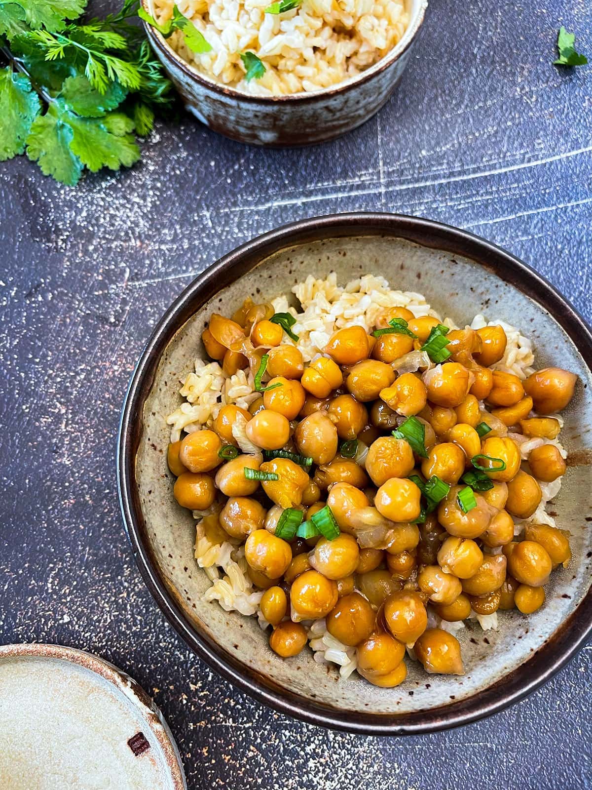 General Tso Chickpeas in brown bowl