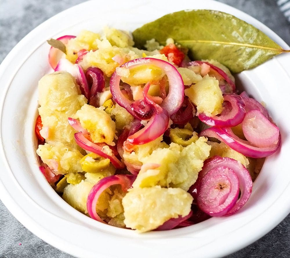 Guineos En Escabeche (Pickled Green Banana Salad)