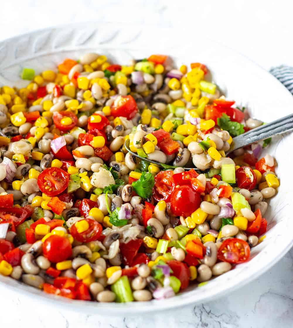 Black-Eyed Peas Salad Recipe - Healthier Steps