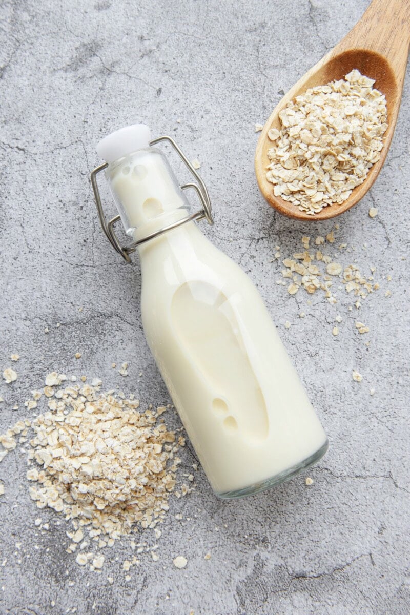 11 Benefits of Drinking Oat Milk Healthier Steps