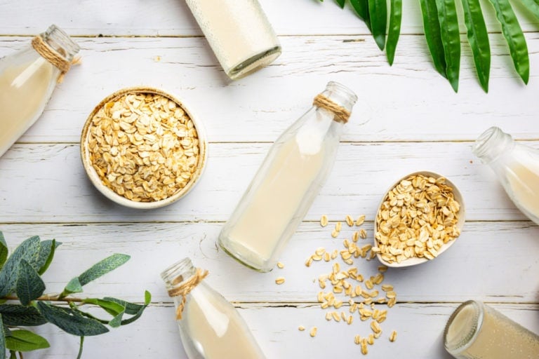 11 Benefits of Drinking Oat Milk Healthier Steps