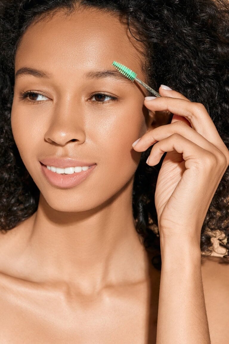 What Causes Eyebrow Hair Loss?