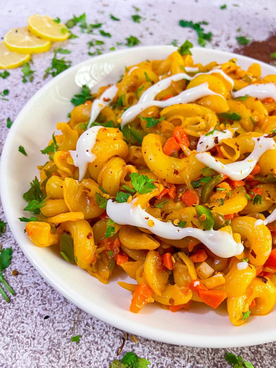 Close up one pot gluten free pasta in white bowl on grey background